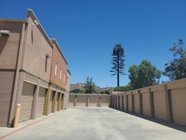 secured units in Yucaipa, CA